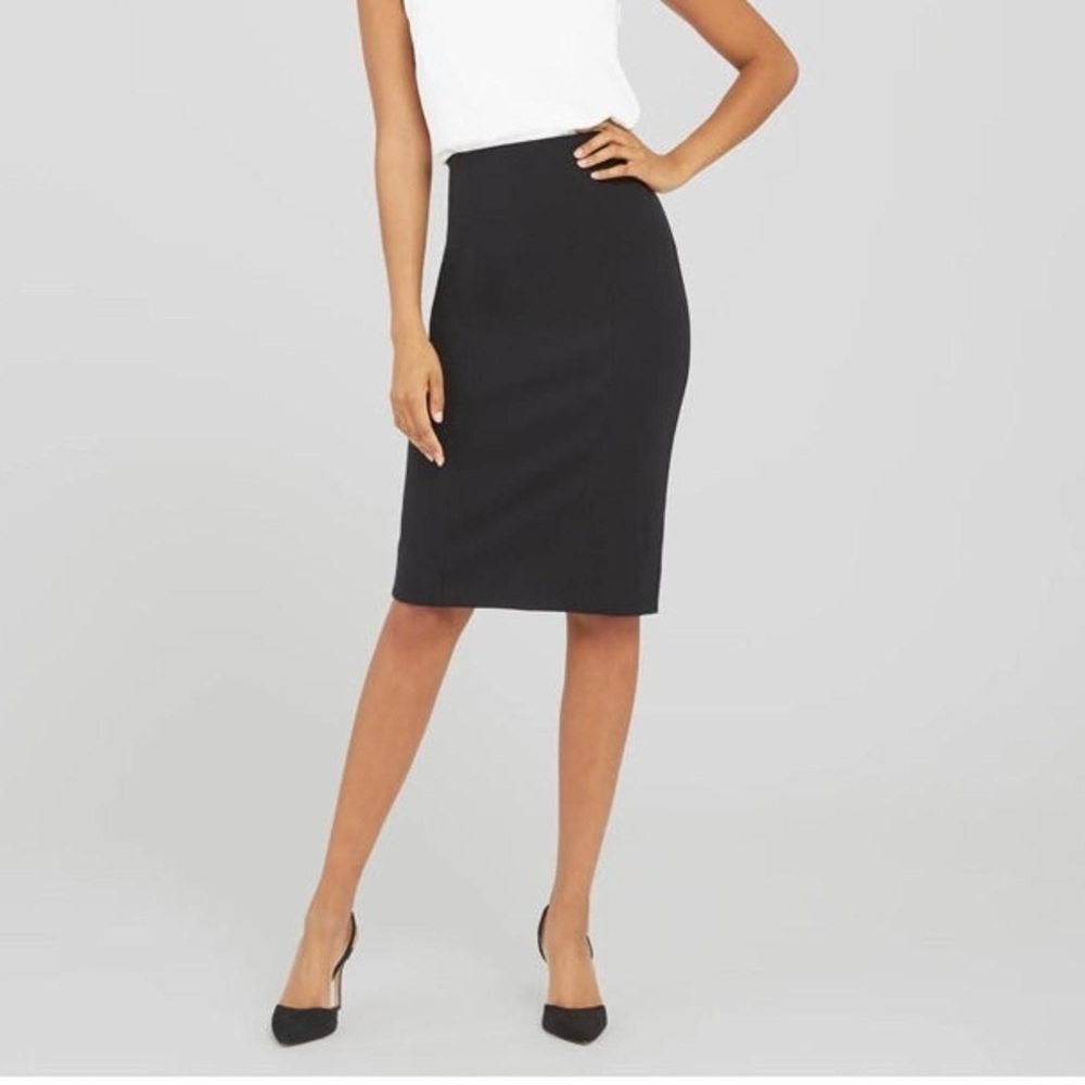 NWT- Express Fully Lined Black Pencil Skirt - Picture 1 of 8